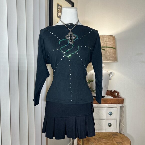 2000s Roca wear Rhinestone Three Quarter Tee - Picture 1 of 5